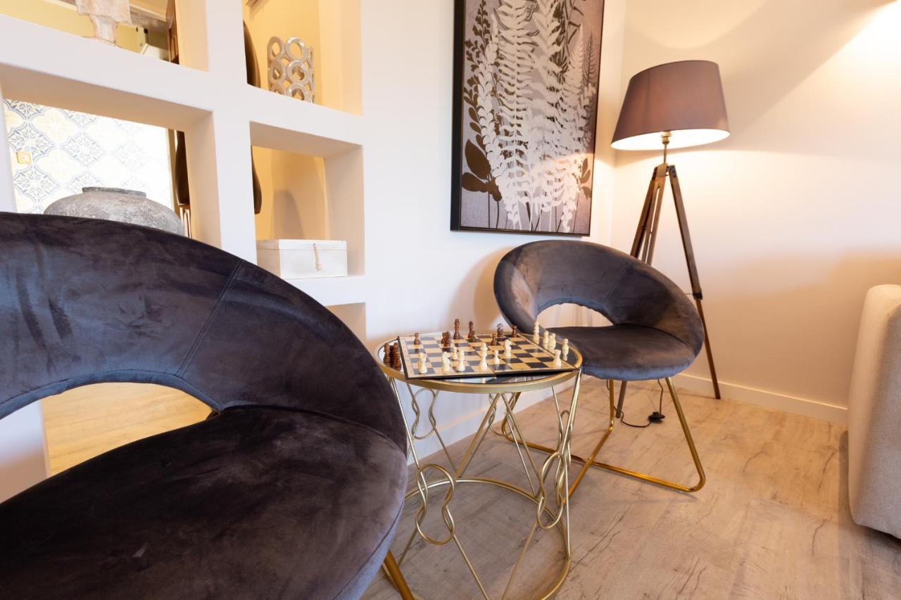 Beachome4u3 * Carcavelos (Lisbon)